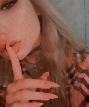 👠
🔥 Мои услуги - это полный релакс и наслаждение, которые ты заслуживаешь. Все, что ты мечтаешь испытать, я сделаю для тебя. 💋
☑️ Мои опыт и нежные руки оставят тебя в полном восторге. Я знаю все техники массажа и с удовольствием помогу тебе расслабиться и забыть о повседневных проблемах. 🌟
📸 Фото в моем профиле позволяют тебе увидеть мою прекрасную внешность и сексуальную фигуру. 💃
💫 Все мои гости остаются довольными и возвращаются ко мне снова и снова. Прочитай отзывы и узнай, какие эмоции и впечатления тебя ожидают. 💯
🏙️ Так что, дорогой, если ты хочешь провести незабываемое время в Москве, я жду тебя. Не упусти шанс испытать самые приятные моменты вместе со мной. ❤️ Мария
